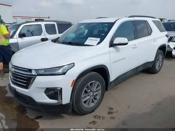 1GNERHKW1NJ157847 2022 CHEVROLET TRAVERSE - Image 2