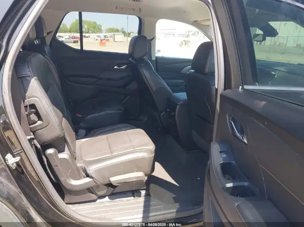 1GNERHKW2JJ100924 2018 CHEVROLET TRAVERSE - Image 8