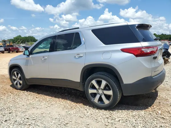 1GNERHKW2JJ101071 2018 CHEVROLET TRAVERSE - Image 2