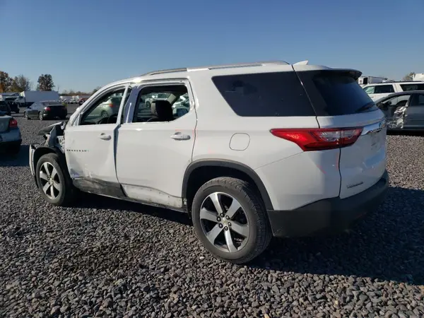 1GNERHKW2JJ197638 2018 CHEVROLET TRAVERSE - Image 2
