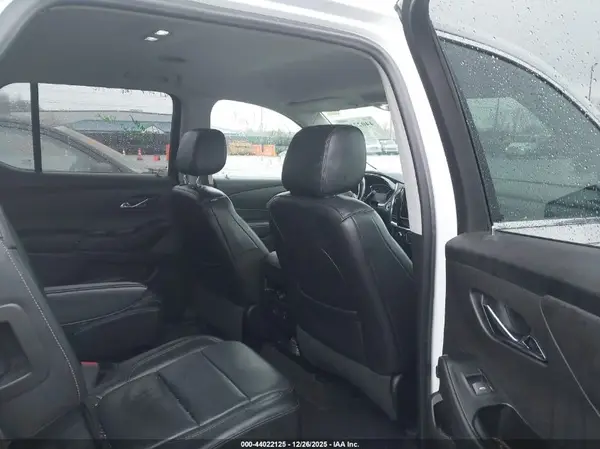 1GNERHKW2JJ279188 2018 CHEVROLET TRAVERSE - Image 8