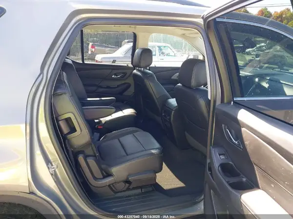 1GNERHKW2KJ221423 2019 CHEVROLET TRAVERSE - Image 8