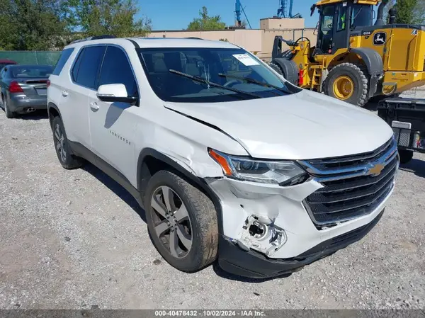 1GNERHKW3JJ110586 2018 CHEVROLET TRAVERSE - Image 1