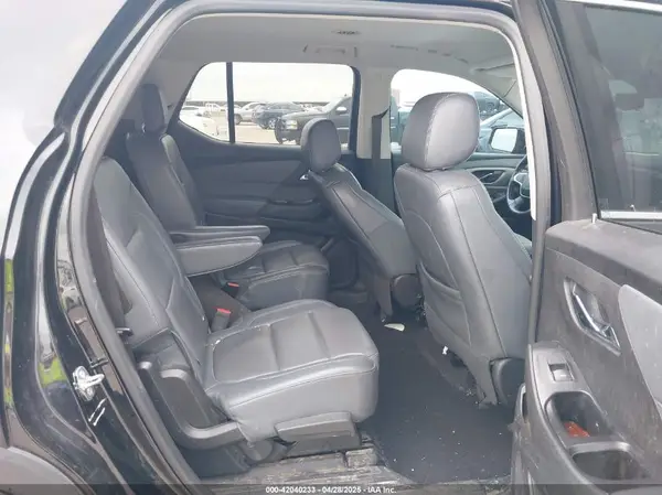 1GNERHKW3JJ136198 2018 CHEVROLET TRAVERSE - Image 8