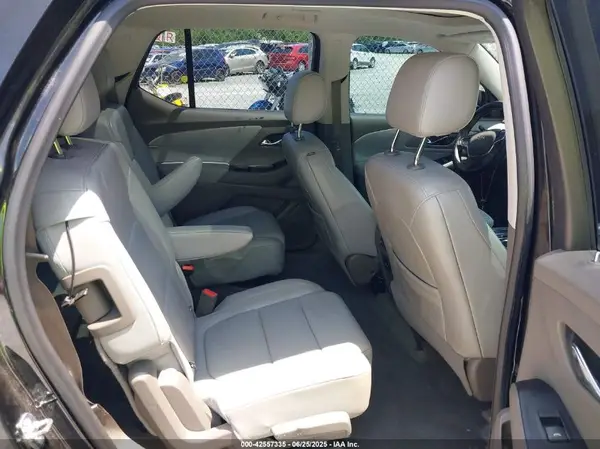 1GNERHKW3JJ140364 2018 CHEVROLET TRAVERSE - Image 8