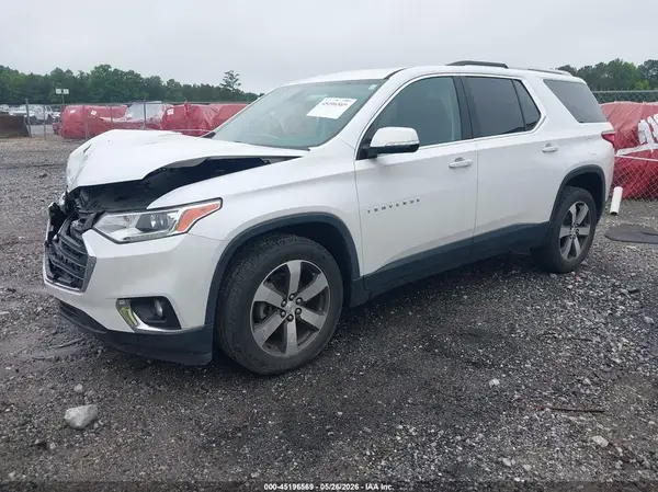 1GNERHKW3JJ189936 2018 CHEVROLET TRAVERSE - Image 2