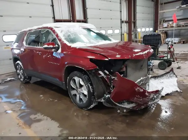 1GNERHKW3JJ252422 2018 CHEVROLET TRAVERSE - Image 1