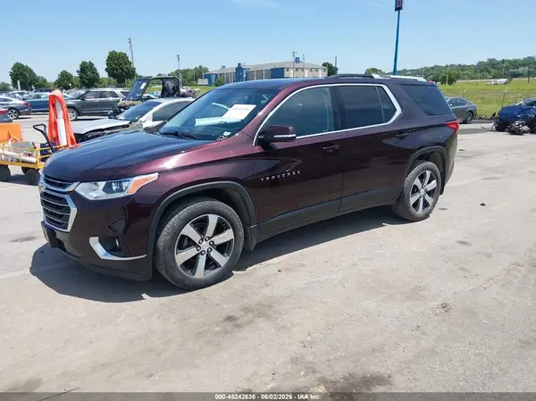 1GNERHKW3JJ256311 2018 CHEVROLET TRAVERSE - Image 2