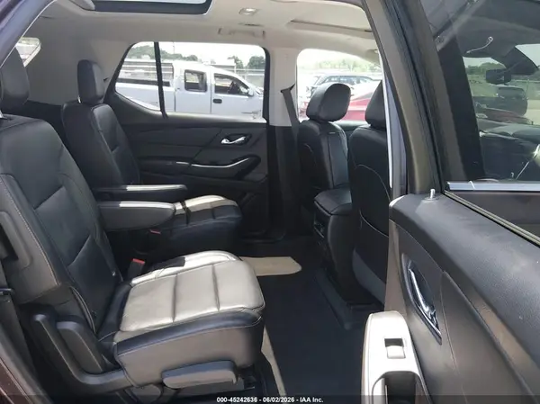 1GNERHKW3JJ256311 2018 CHEVROLET TRAVERSE - Image 8