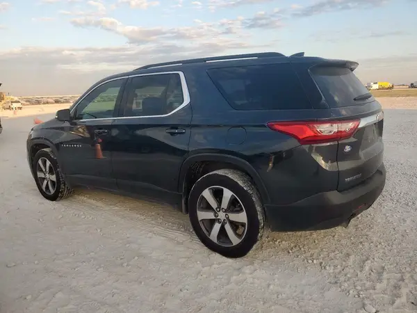 1GNERHKW3KJ210415 2019 CHEVROLET TRAVERSE - Image 2