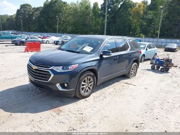 1GNERHKW3KJ277242 2019 CHEVROLET TRAVERSE - Image 2