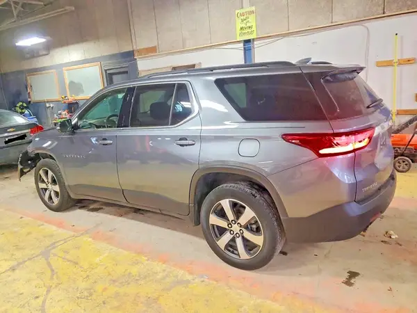1GNERHKW3LJ136138 2020 CHEVROLET TRAVERSE - Image 2