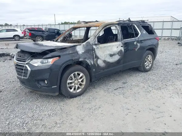 1GNERHKW3MJ180979 2021 CHEVROLET TRAVERSE - Image 2