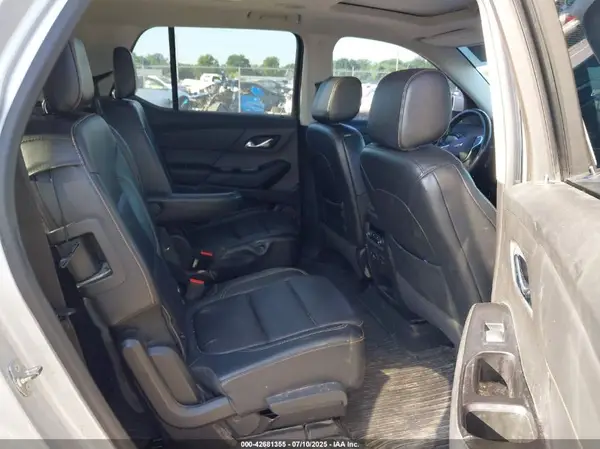 1GNERHKW4JJ169307 2018 CHEVROLET TRAVERSE - Image 8