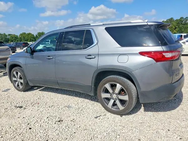 1GNERHKW4JJ214584 2018 CHEVROLET TRAVERSE - Image 2