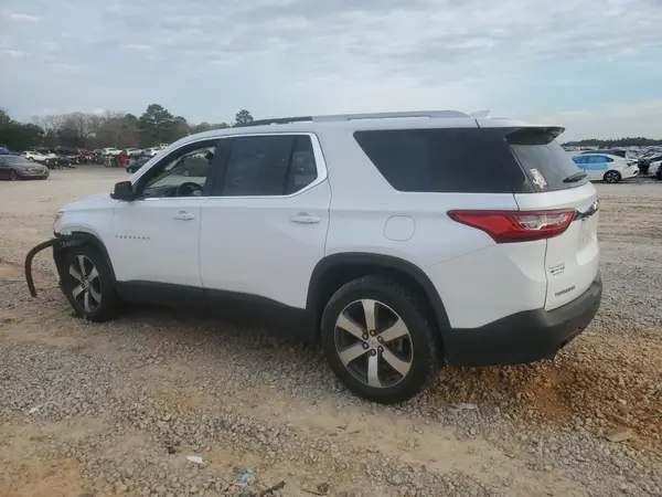 1GNERHKW4JJ244765 2018 CHEVROLET TRAVERSE - Image 2
