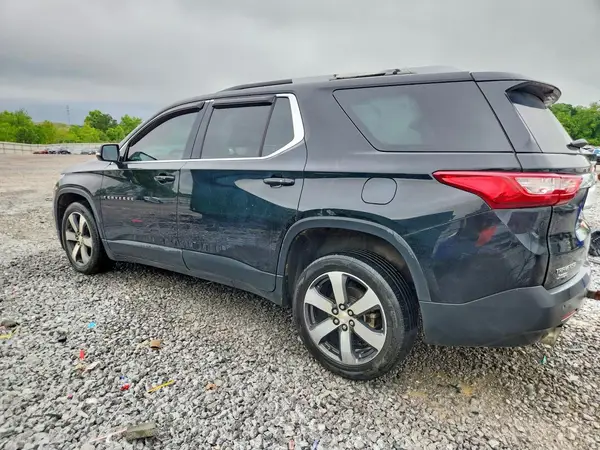 1GNERHKW4JJ271724 2018 CHEVROLET TRAVERSE - Image 2
