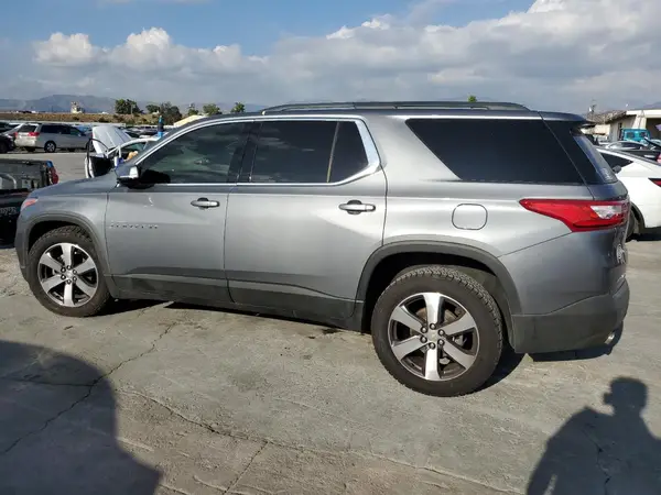 1GNERHKW4KJ303010 2019 CHEVROLET TRAVERSE - Image 2