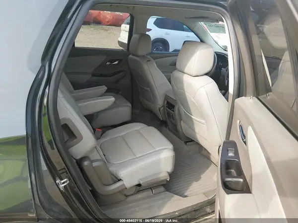 1GNERHKW4KJ306957 2019 CHEVROLET TRAVERSE - Image 8