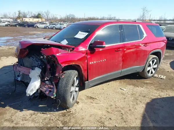 1GNERHKW4LJ234076 2020 CHEVROLET TRAVERSE - Image 2