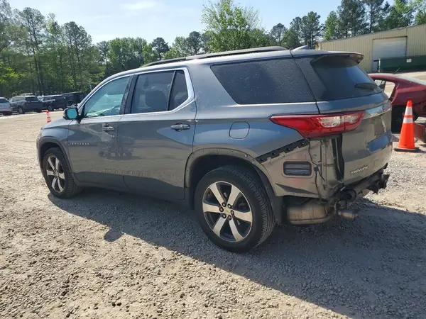 1GNERHKW4LJ304241 2020 CHEVROLET TRAVERSE - Image 2