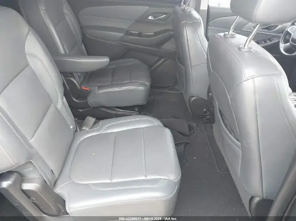 1GNERHKW5JJ153651 2018 CHEVROLET TRAVERSE - Image 8