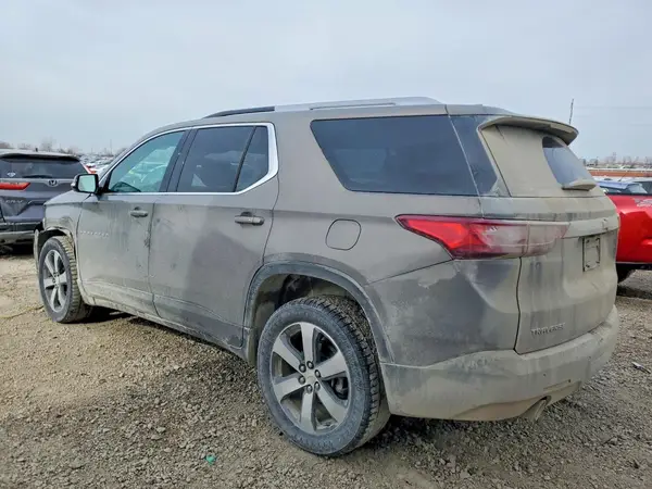 1GNERHKW5JJ218370 2018 CHEVROLET TRAVERSE - Image 2