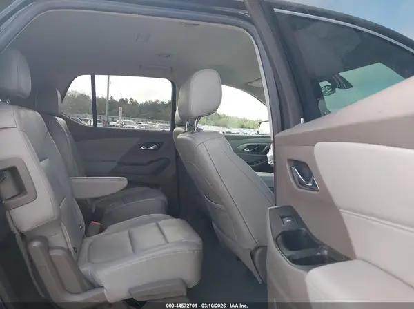 1GNERHKW5KJ122398 2019 CHEVROLET TRAVERSE - Image 8