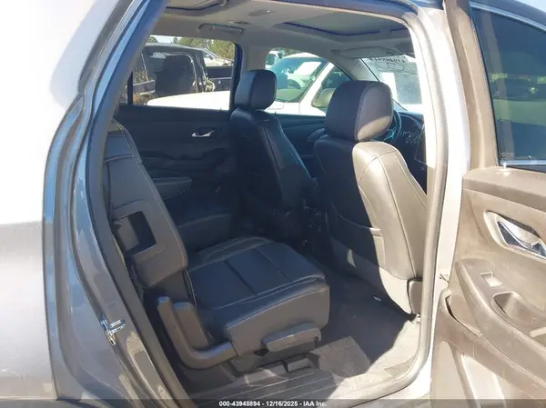 1GNERHKW5KJ243383 2019 CHEVROLET TRAVERSE - Image 8