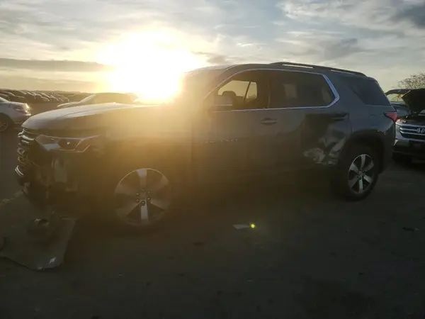 1GNERHKW5LJ221367 2020 CHEVROLET TRAVERSE - Image 1