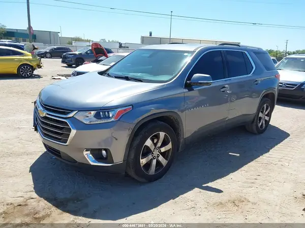 1GNERHKW6JJ186285 2018 CHEVROLET TRAVERSE - Image 2