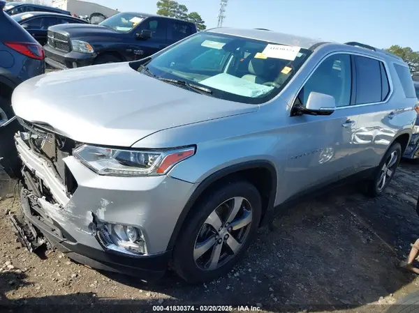 1GNERHKW6JJ187517 2018 CHEVROLET TRAVERSE - Image 2