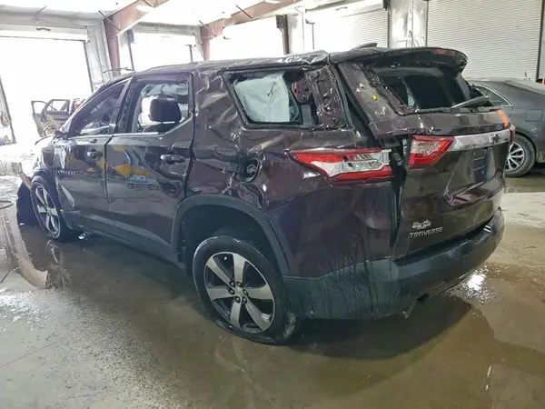 1GNERHKW6JJ190398 2018 CHEVROLET TRAVERSE - Image 2