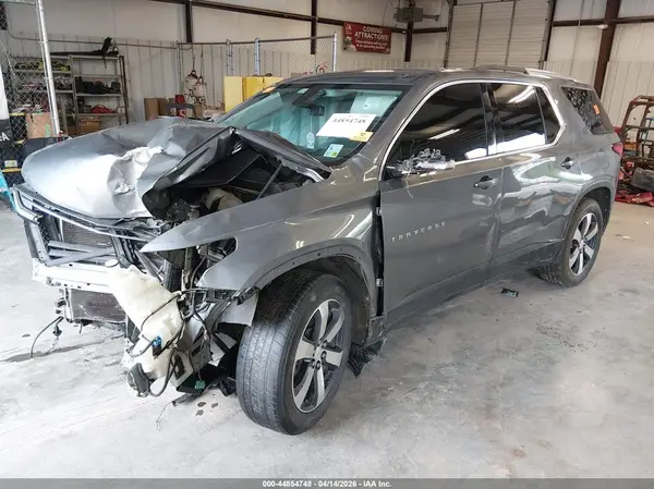 1GNERHKW6JJ273393 2018 CHEVROLET TRAVERSE - Image 2
