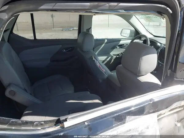 1GNERHKW6KJ108686 2019 CHEVROLET TRAVERSE - Image 8