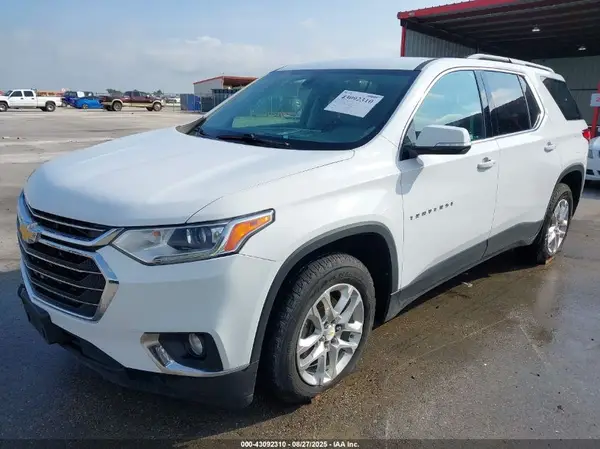 1GNERHKW6KJ155264 2019 CHEVROLET TRAVERSE - Image 2