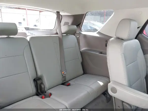 1GNERHKW6KJ155264 2019 CHEVROLET TRAVERSE - Image 8