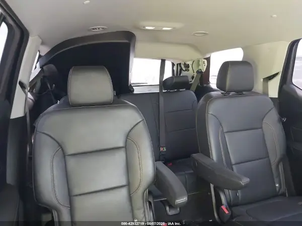 1GNERHKW6KJ274464 2019 CHEVROLET TRAVERSE - Image 8