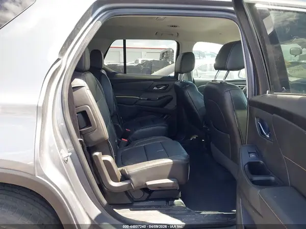 1GNERHKW6KJ309696 2019 CHEVROLET TRAVERSE - Image 8