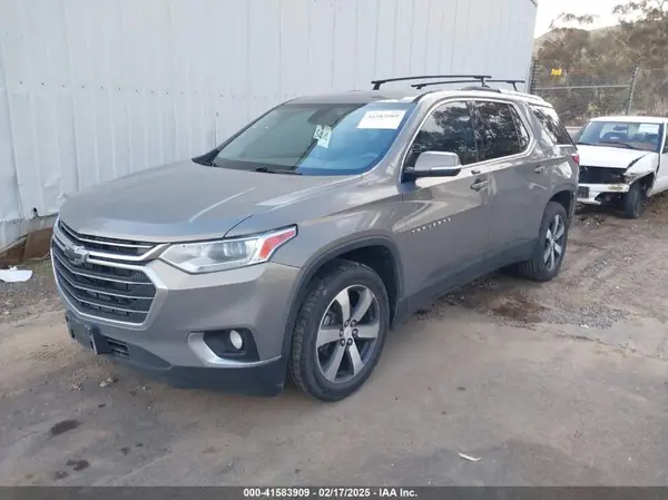 1GNERHKW7JJ109487 2018 CHEVROLET TRAVERSE - Image 2