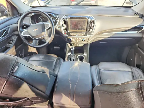 1GNERHKW7JJ125883 2018 CHEVROLET TRAVERSE - Image 8