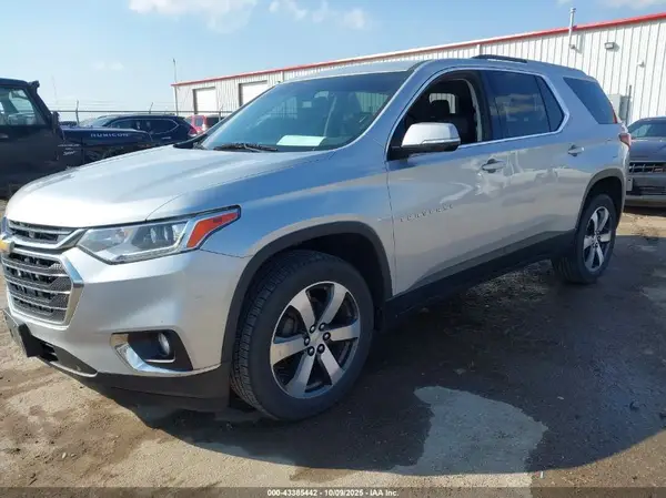 1GNERHKW7JJ139315 2018 CHEVROLET TRAVERSE - Image 2