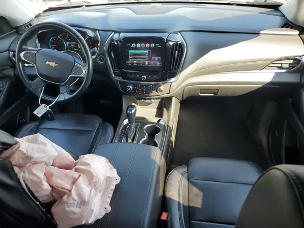 1GNERHKW7JJ186828 2018 CHEVROLET TRAVERSE - Image 8