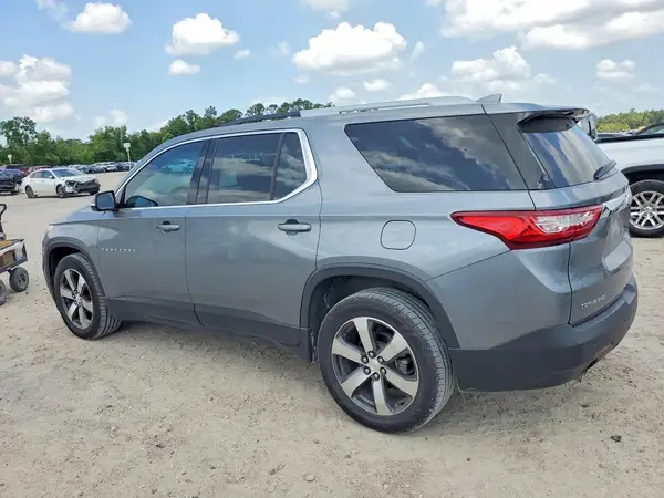 1GNERHKW7JJ204213 2018 CHEVROLET TRAVERSE - Image 2