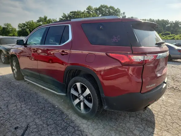 1GNERHKW7JJ230469 2018 CHEVROLET TRAVERSE - Image 2