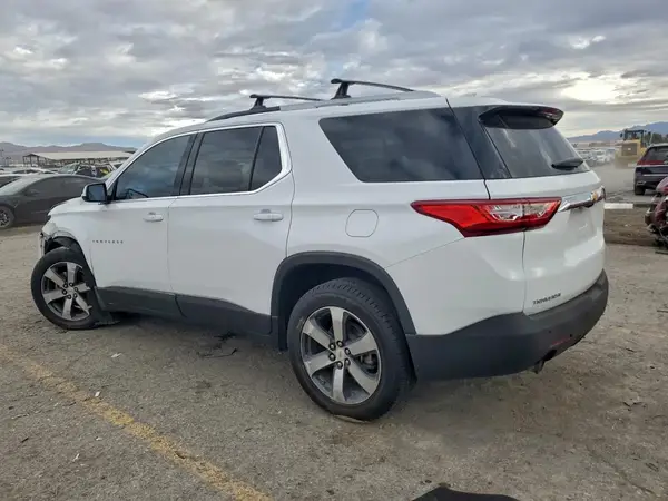 1GNERHKW7JJ240936 2018 CHEVROLET TRAVERSE - Image 2