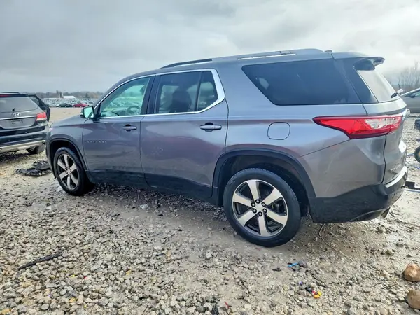 1GNERHKW7JJ244288 2018 CHEVROLET TRAVERSE - Image 2