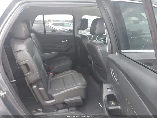 1GNERHKW7KJ289460 2019 CHEVROLET TRAVERSE - Image 8