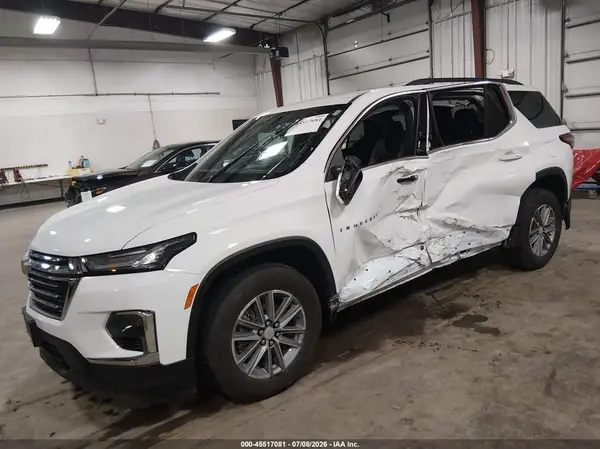 2023 CHEVROLET TRAVERSE IAAI lot 45517081 auction photo 2