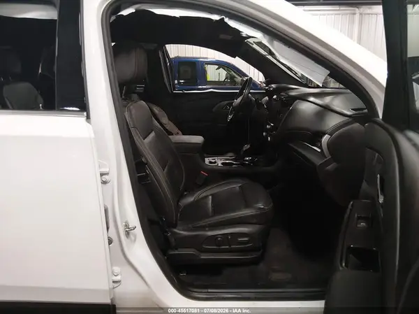 2023 CHEVROLET TRAVERSE IAAI lot 45517081 auction photo 5